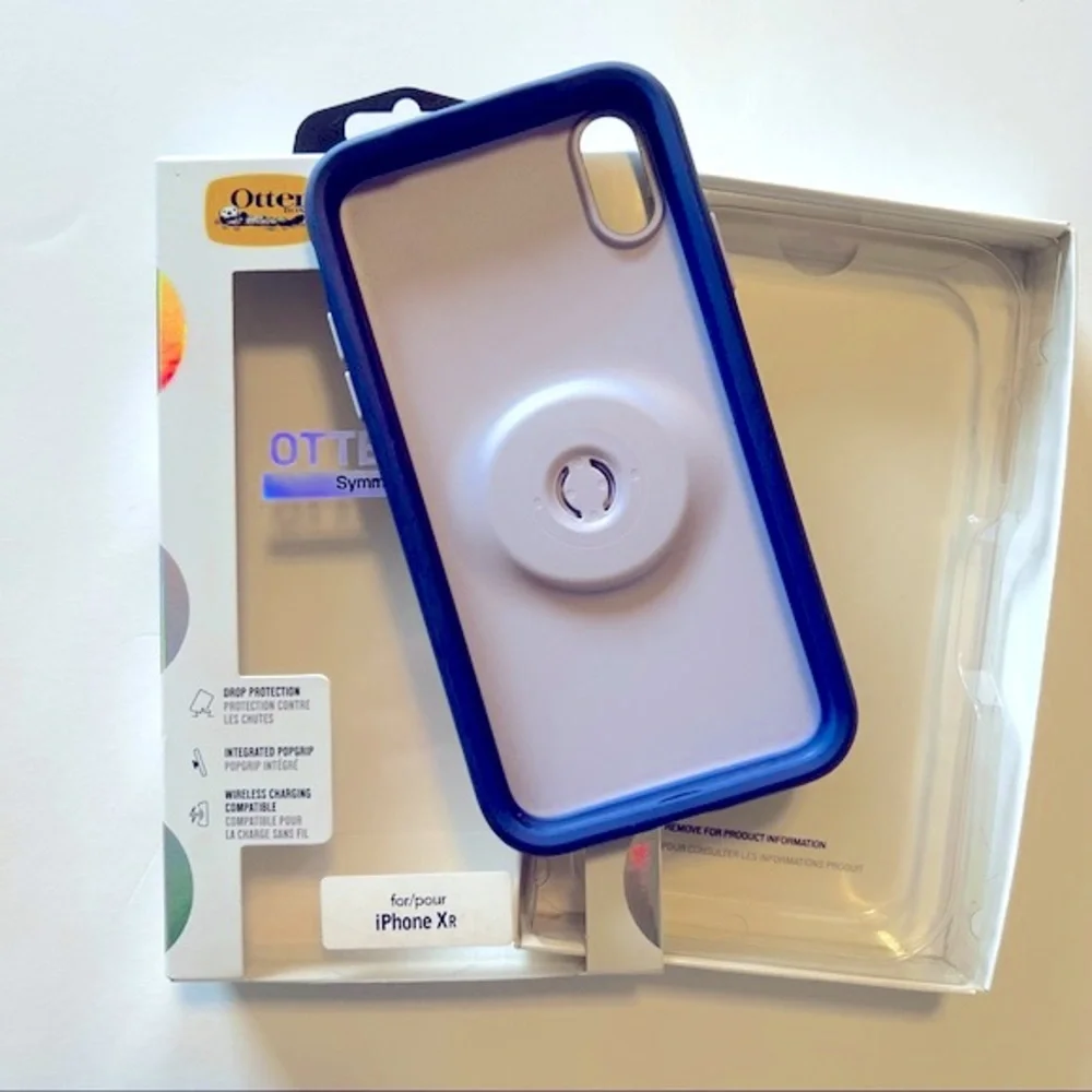 • iPhone XR otterbox case •